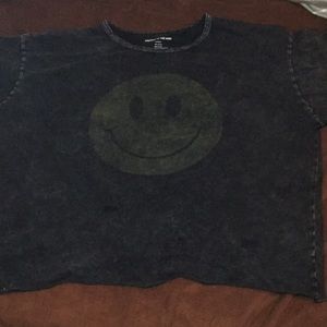 Vintage black tee shirt with smiley face size large 100% cotton
